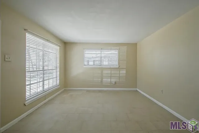 $159,900 | 233 Gloria Drive, Baton Rouge, LA 70819