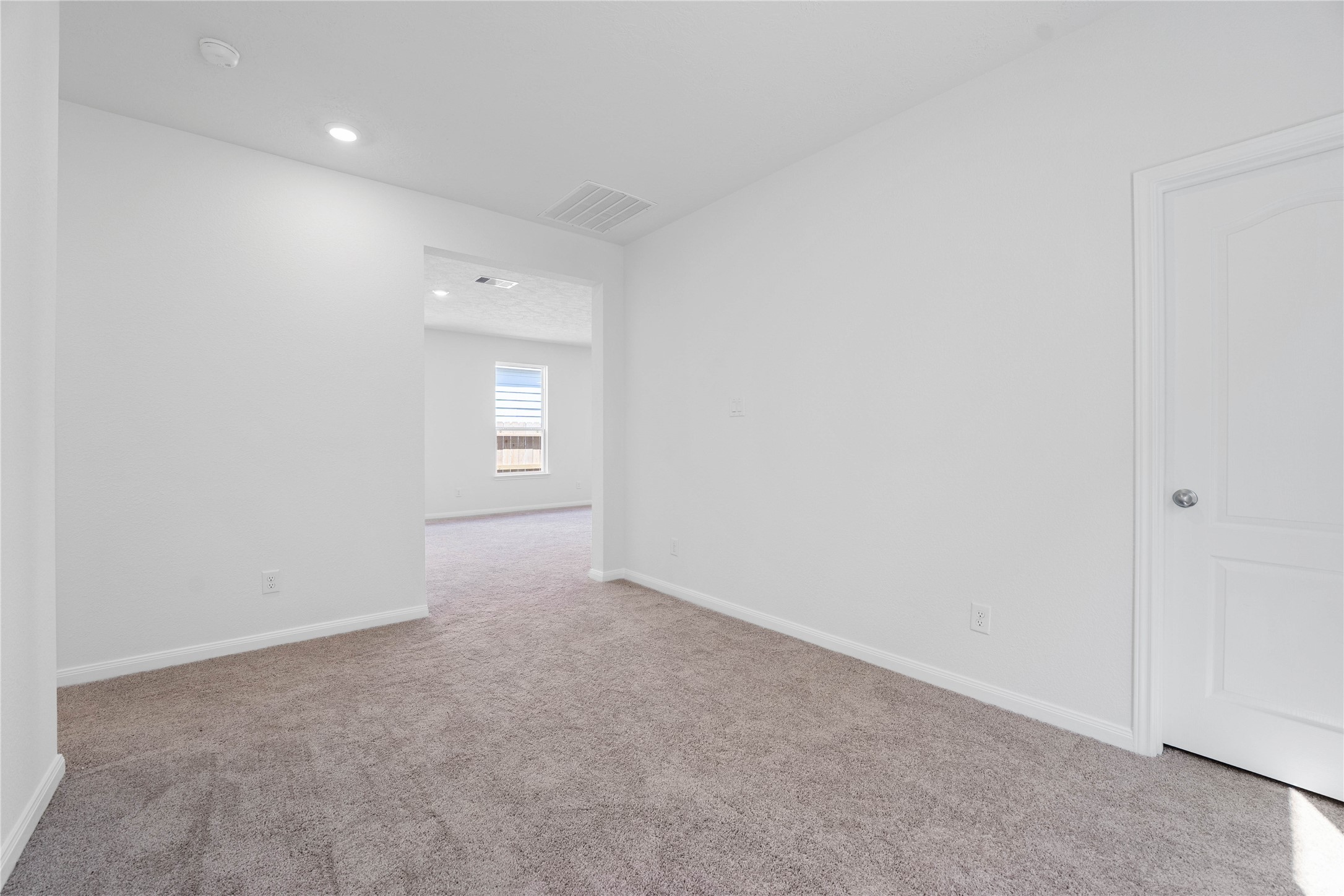 6423 Kentfield Drive Rosharon, TX 77583 - Photo 6 of 26 Additional view from the Den.