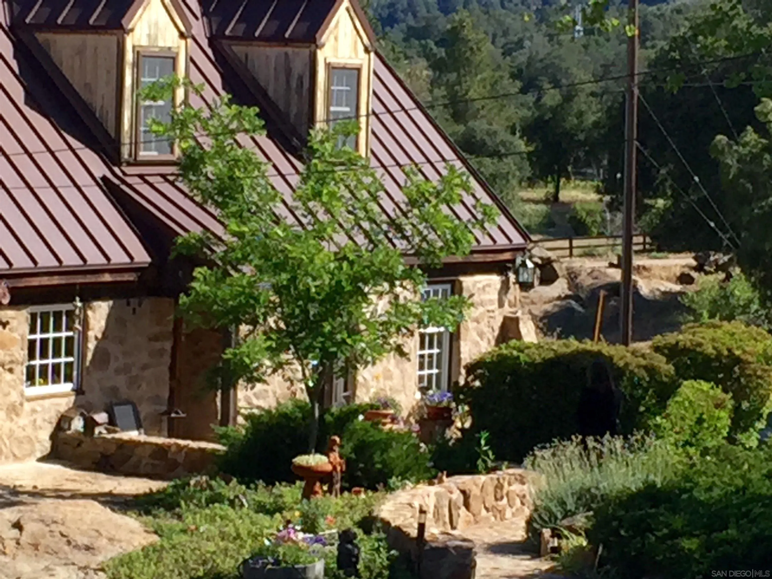 3754 Pine Hills Road Julian, CA 92036 - Photo 2 of 39