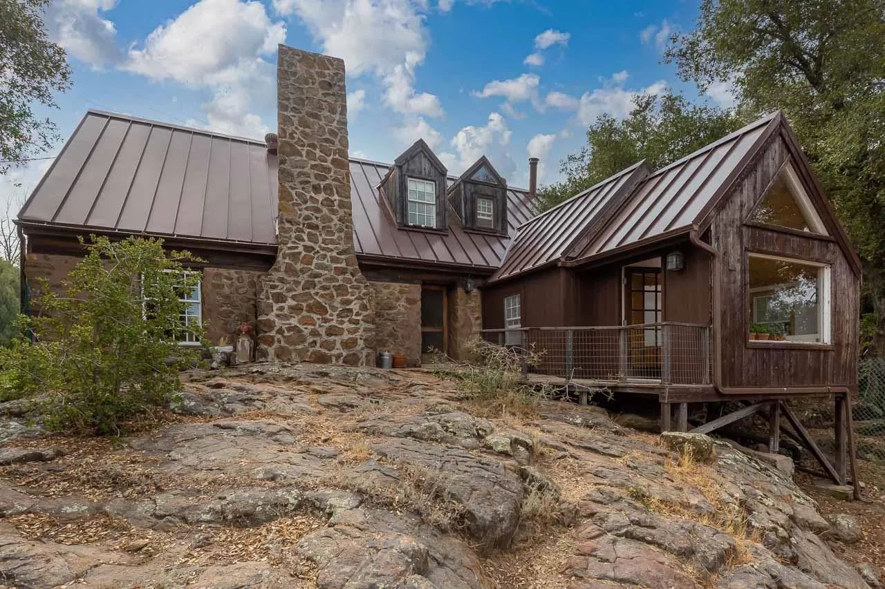 3754 Pine Hills Road Julian, CA 92036 - Photo 25 of 39 a view of a house with backyard and sitting area
