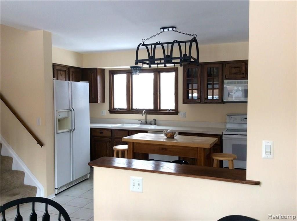 5959 Willowbridge Road Ypsilanti, MI 48197 - Photo 10 of 24