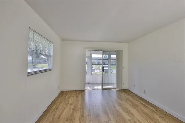 $99,990 | 1811 Bedford Lane, Unit 153, Sun City Center, FL 33573