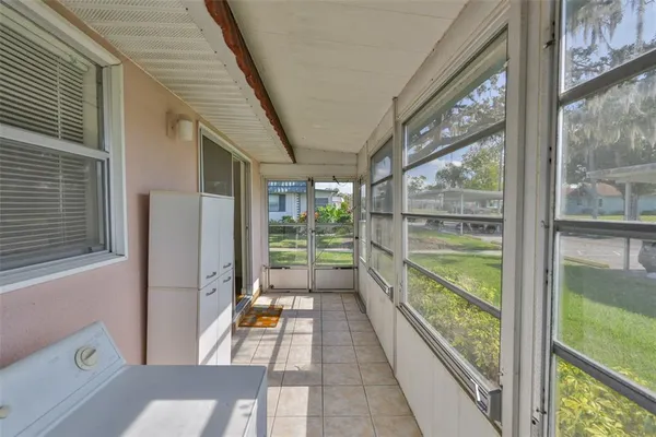 $99,990 | 1811 Bedford Lane, Unit 153, Sun City Center, FL 33573