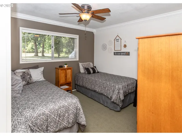 $685,000 | 89312 Territorial Highway, Elmira, OR 97437