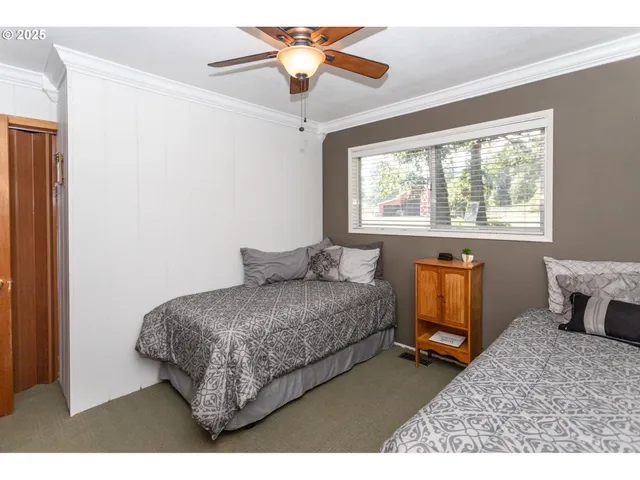 $685,000 | 89312 Territorial Highway, Elmira, OR 97437