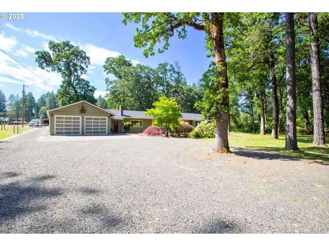 $685,000 | 89312 Territorial Highway, Elmira, OR 97437