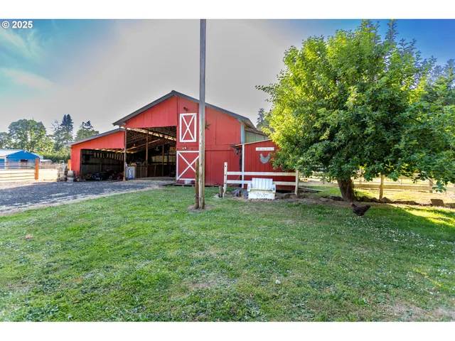 $685,000 | 89312 Territorial Highway, Elmira, OR 97437