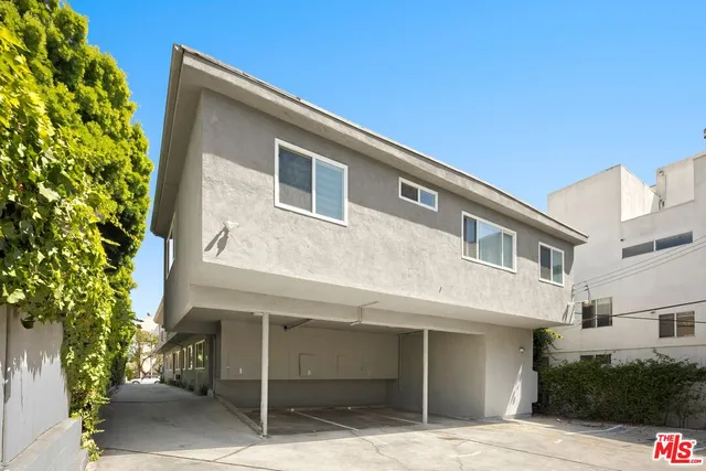 $4,250,000 | 11921 Goshen Avenue, Los Angeles, CA 90049