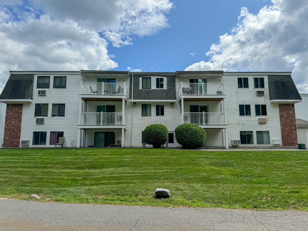 96 Main Street, Unit B6 Foxboro, MA 02035 - Photo 10 of 26