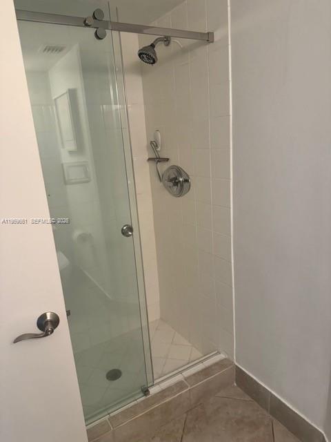 1621 Bay Road, Unit 708 Miami Beach, FL 33139 - Photo 12 of 13 a bathroom with a shower