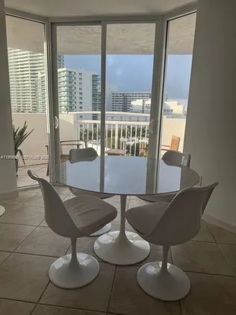 $3,400 | 1621 Bay Road, Unit 708, Miami Beach, FL 33139