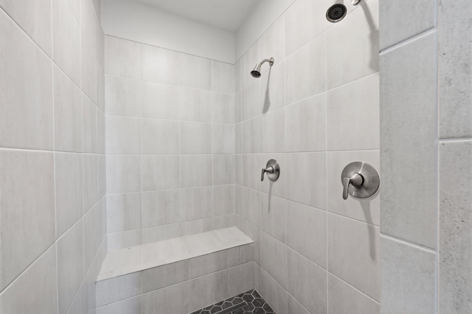 810 Broken Bit Court Rocklin, CA 95765 - Photo 29 of 47 a bathroom with a shower and toilet