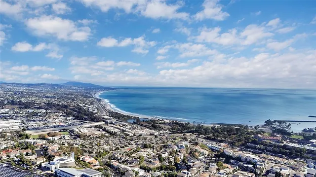 a view of a large building