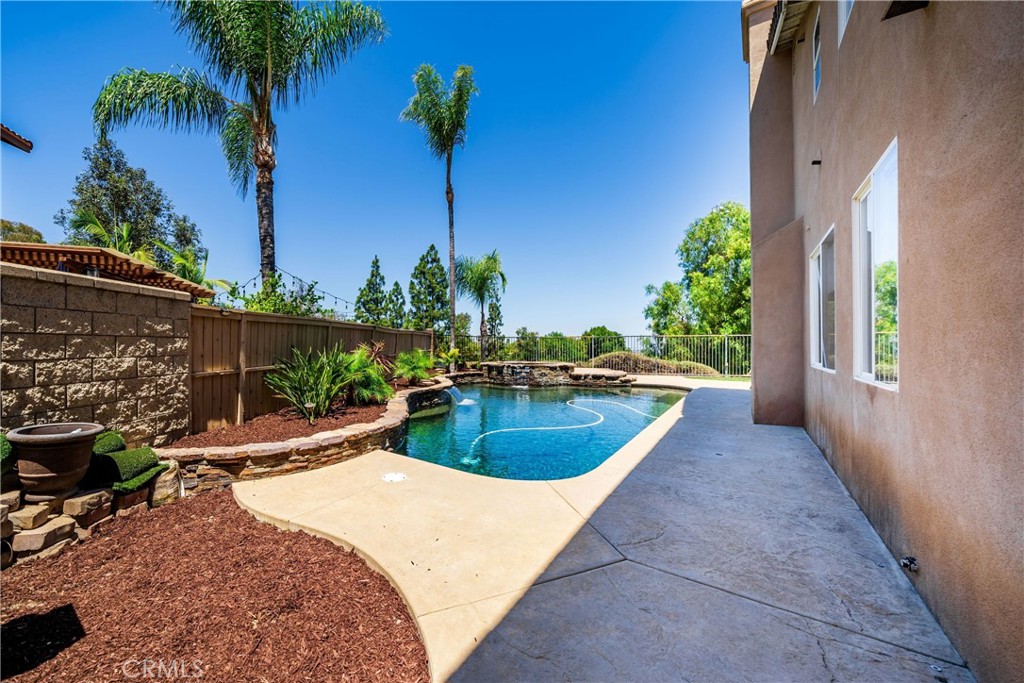3306 Rochelle Lane Corona, CA 92882 - Photo 50 of 73