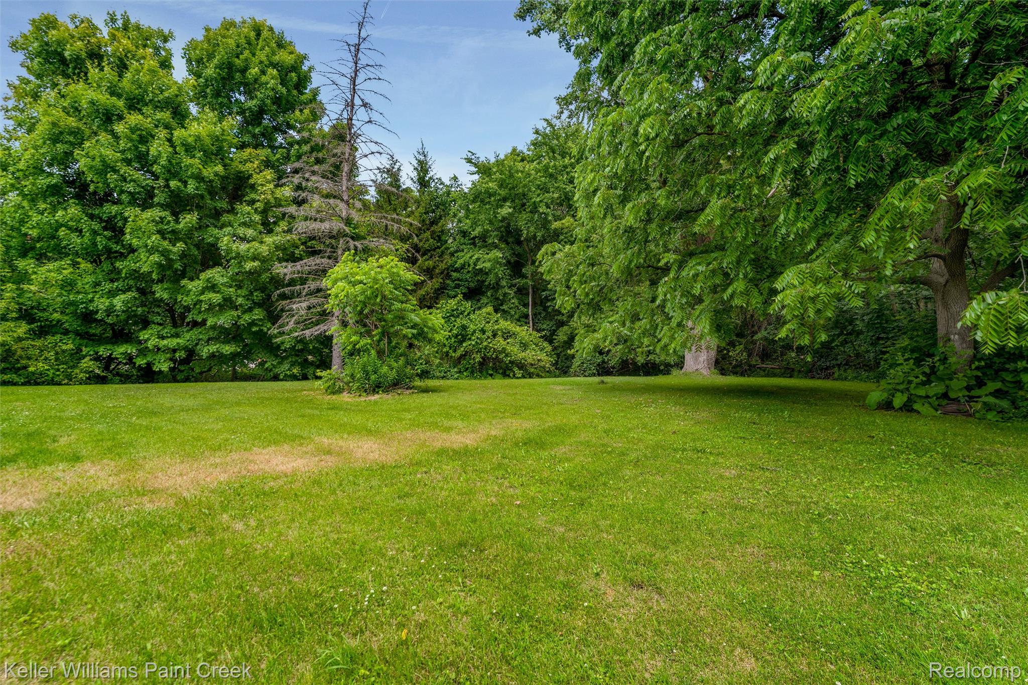 6427 Gale Road Atlas, MI 48411 - Photo 21 of 28 20-6427 Gale Rd 0019.jpg