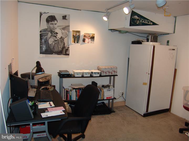 3562 Dows Road Philadelphia, PA 19154 - Photo 22 of 25 Gallery Image 22