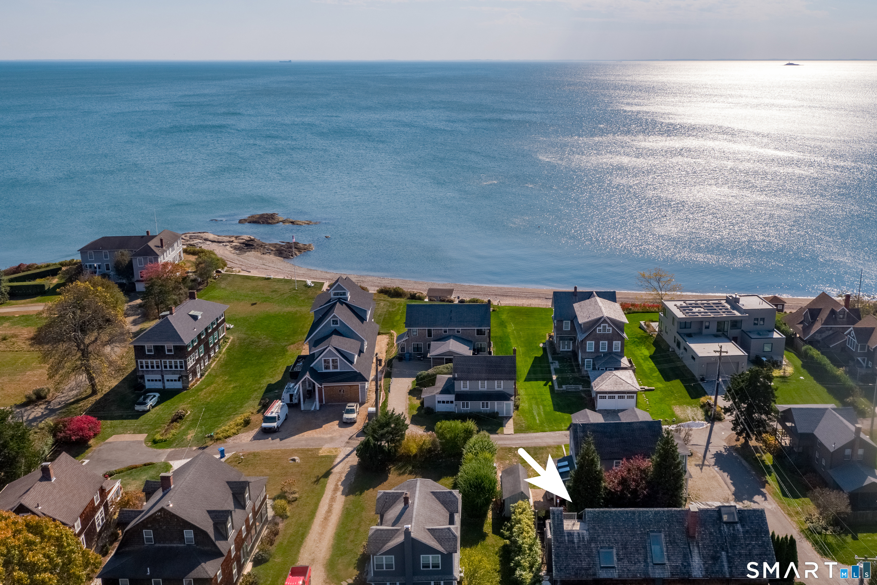 61 Hartford Avenue Madison, CT 06443 - Photo 2 of 40