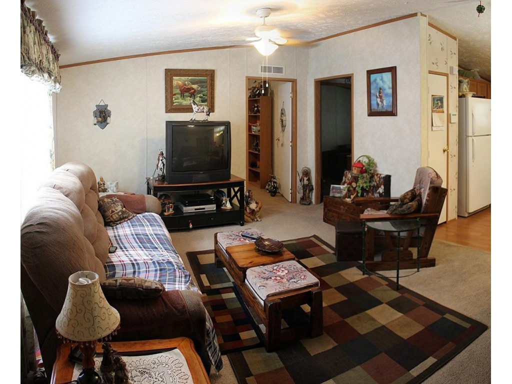 1740 South Wesley Chapel Road Greeneville, TN 37745 - Photo 3 of 24 Photo 3
