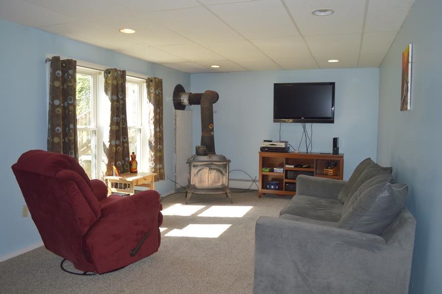 78 North Raymond Road Gray, ME 04039 - Photo 4 of 21 Living Room