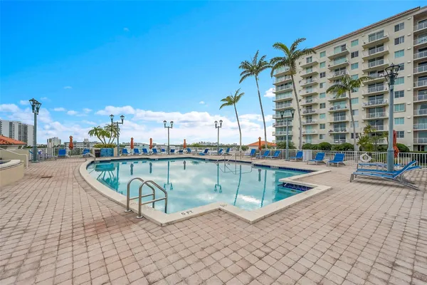$375,000 | 3020 Northeast 32nd Avenue, Unit 805, Fort Lauderdale, FL 33308