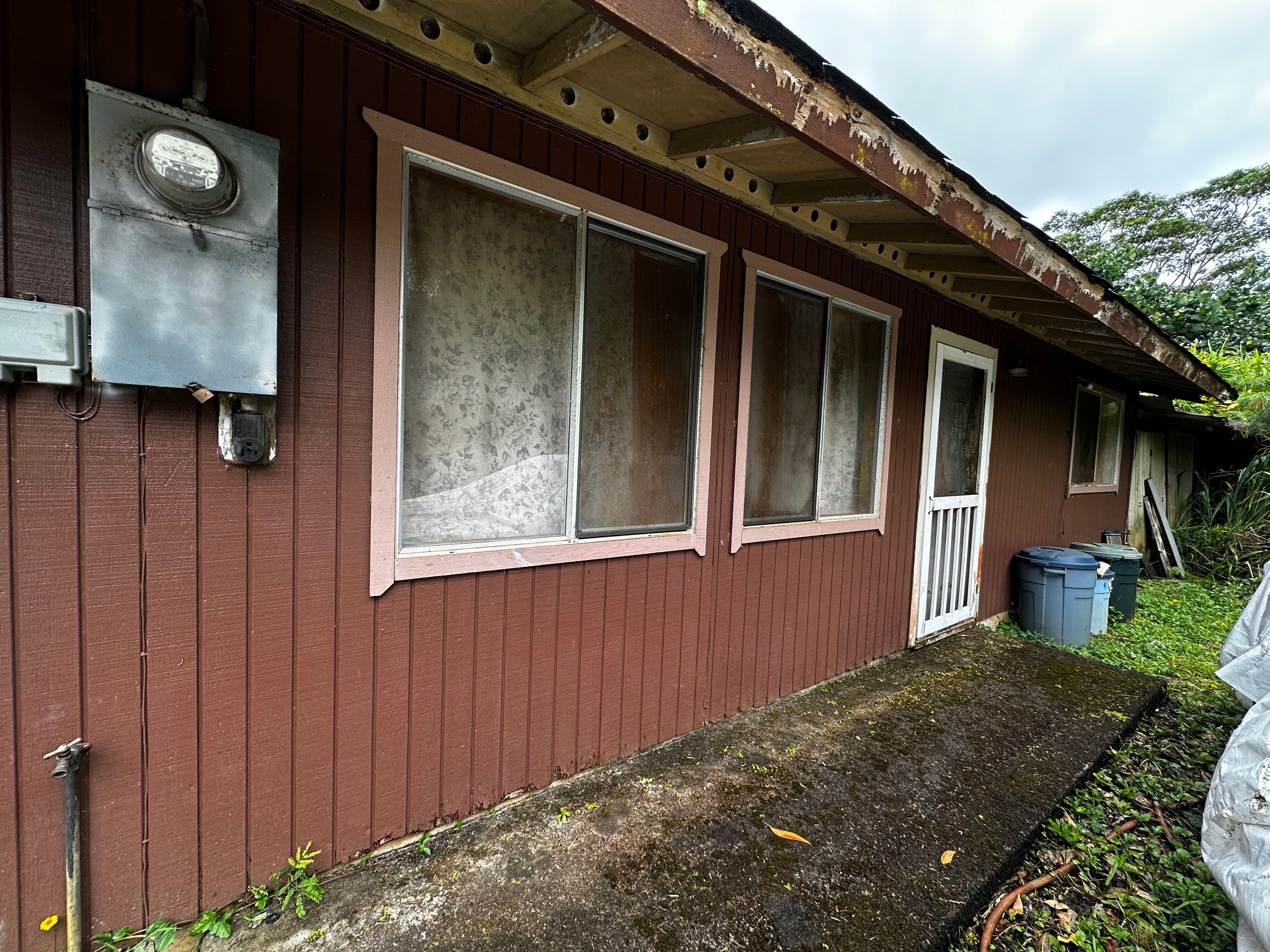 4373 Upa Road Koloa, HI 96756 - Photo 8 of 19 a front view of a house