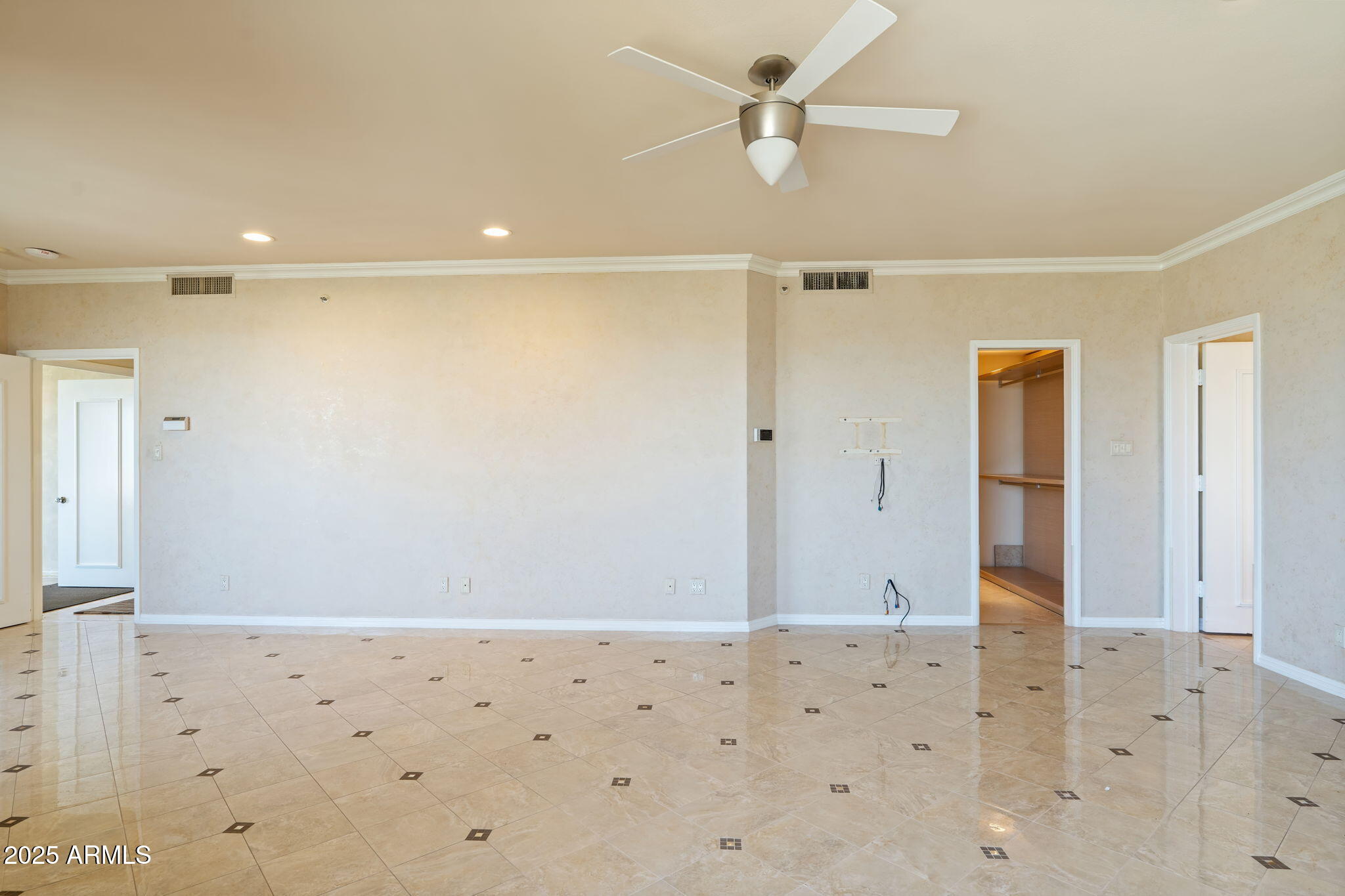 1040 East Osborn Road, Unit 1602 Phoenix, AZ 85014 - Photo 29 of 66 a view of an entryway