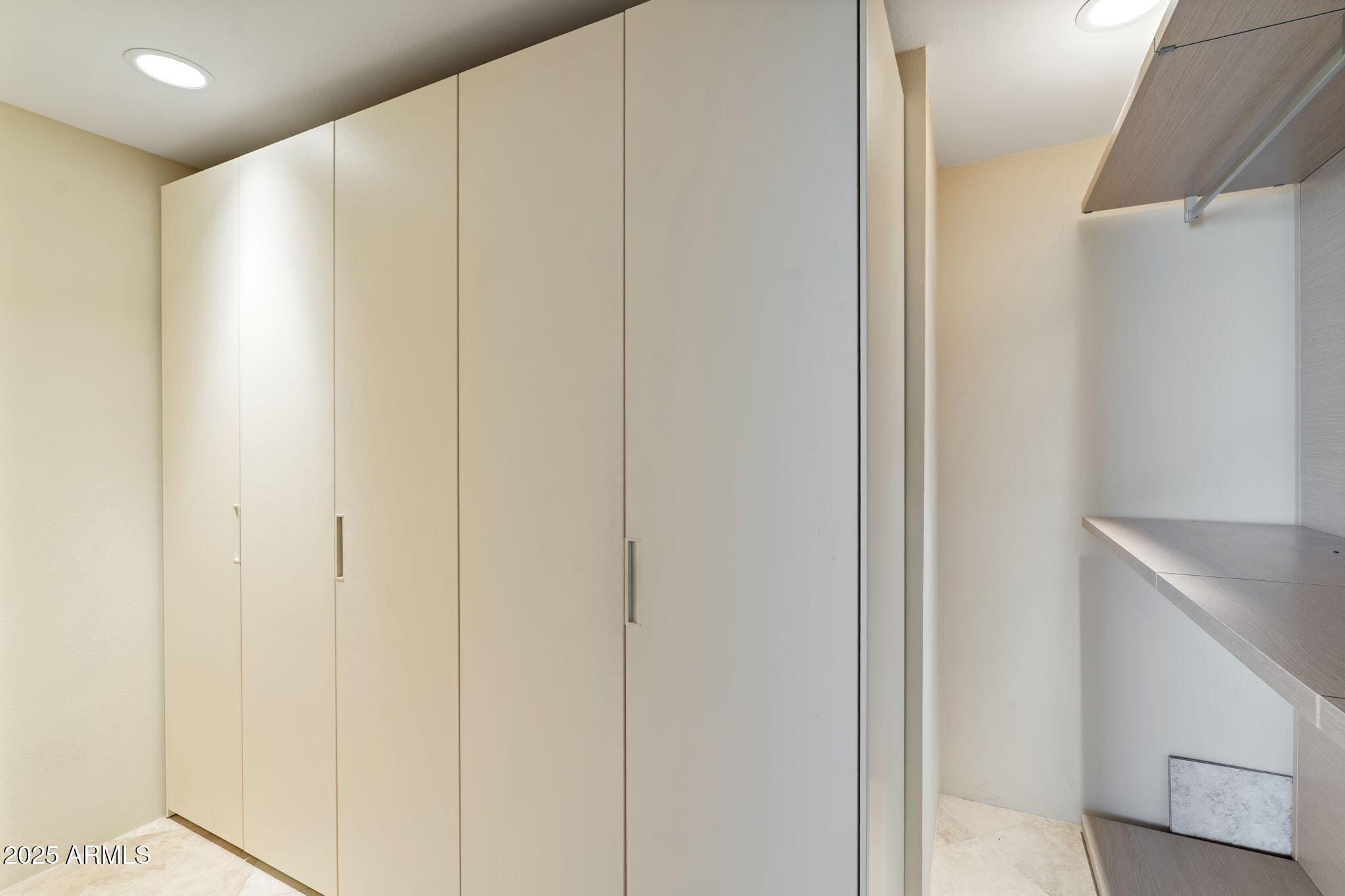 1040 East Osborn Road, Unit 1602 Phoenix, AZ 85014 - Photo 38 of 66 44-web-or-mls-DSC_1044