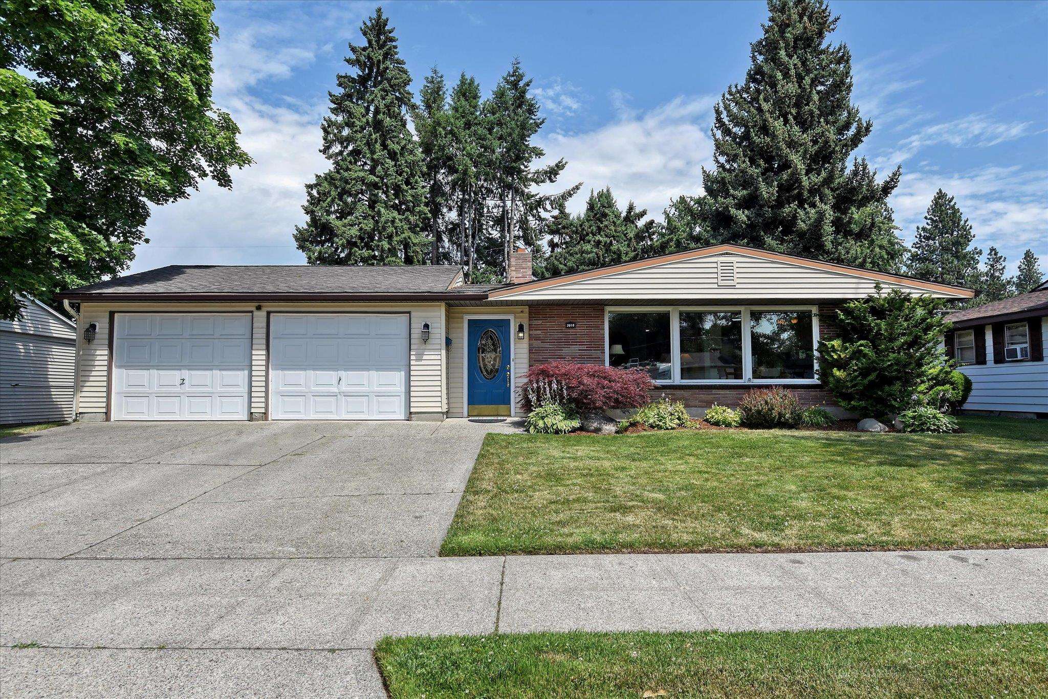 3010 West Bismark Avenue Spokane, WA 99205 - Photo 1 of 29
