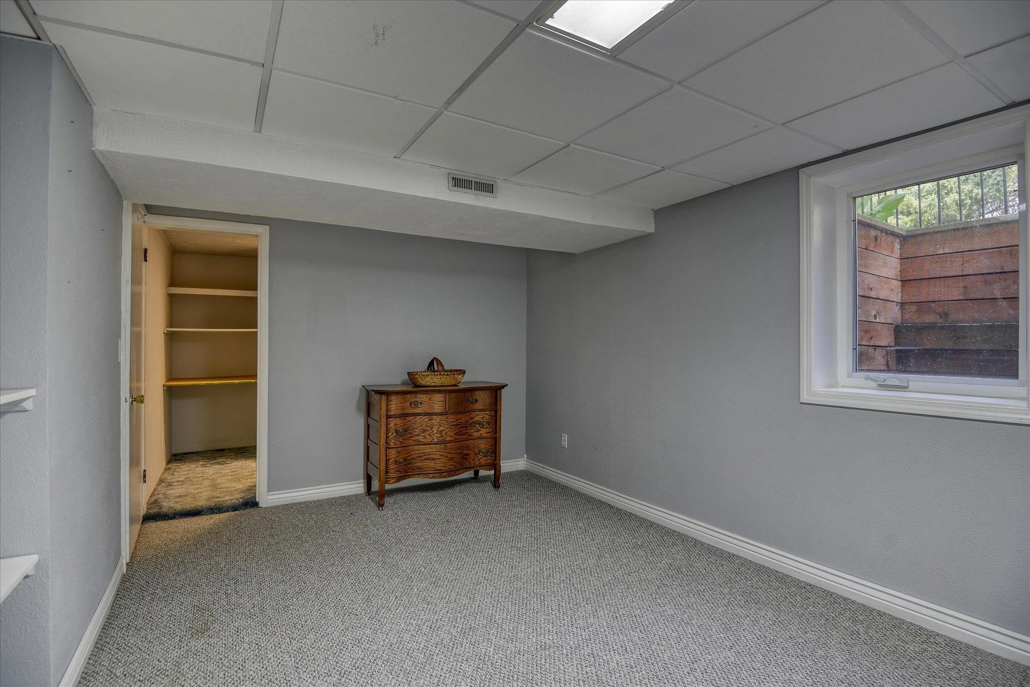 3010 West Bismark Avenue Spokane, WA 99205 - Photo 17 of 29