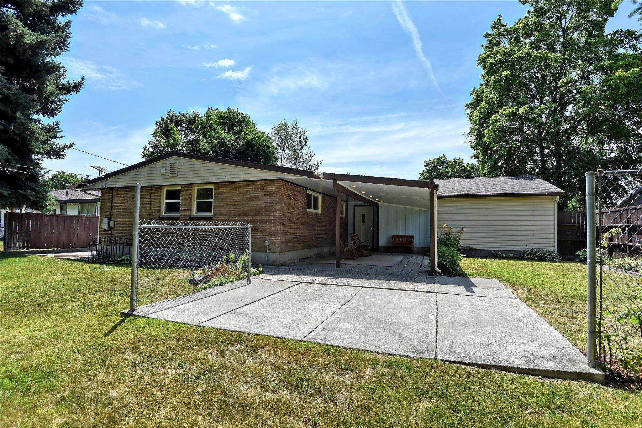 3010 West Bismark Avenue Spokane, WA 99205 - Photo 20 of 29
