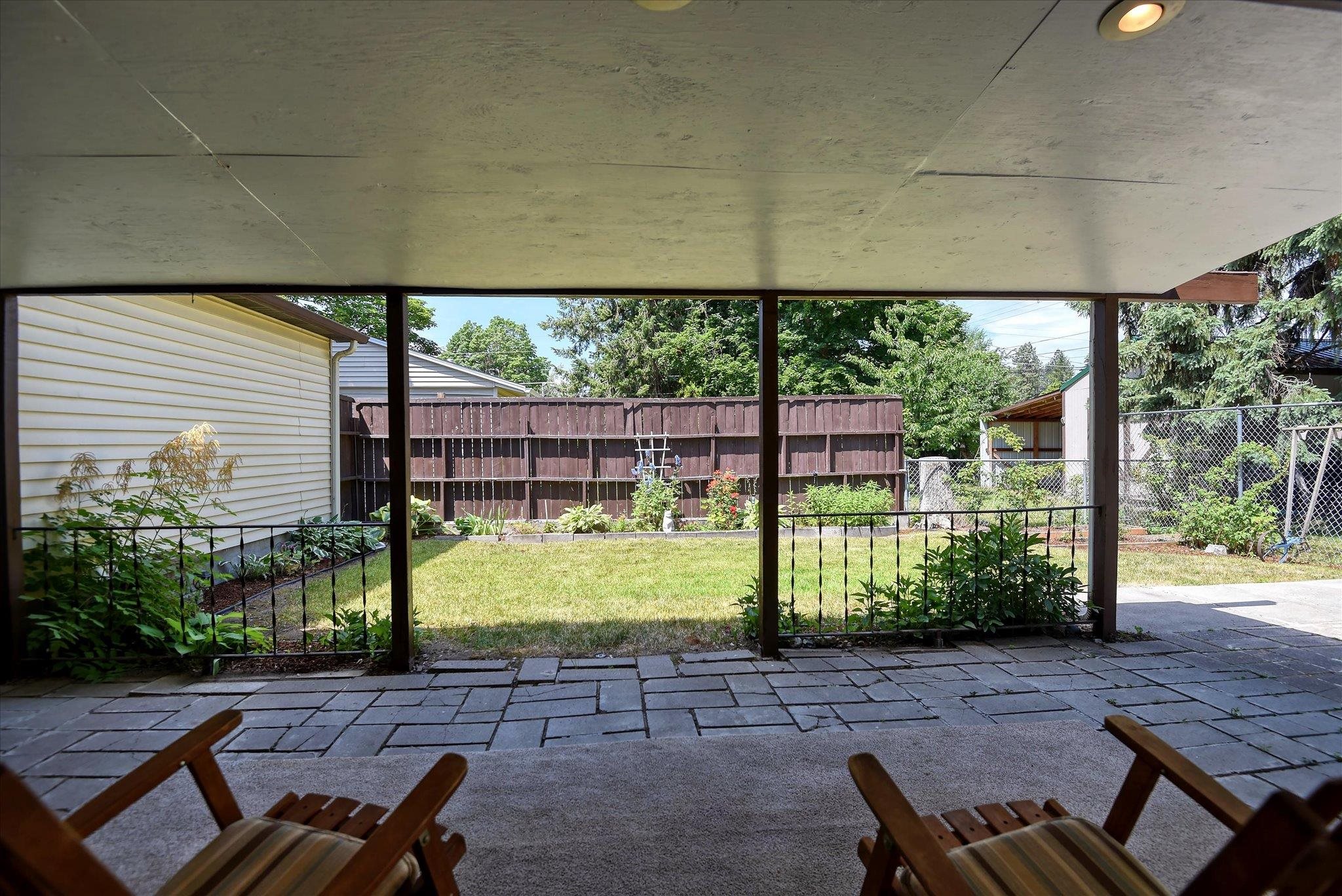 3010 West Bismark Avenue Spokane, WA 99205 - Photo 22 of 29