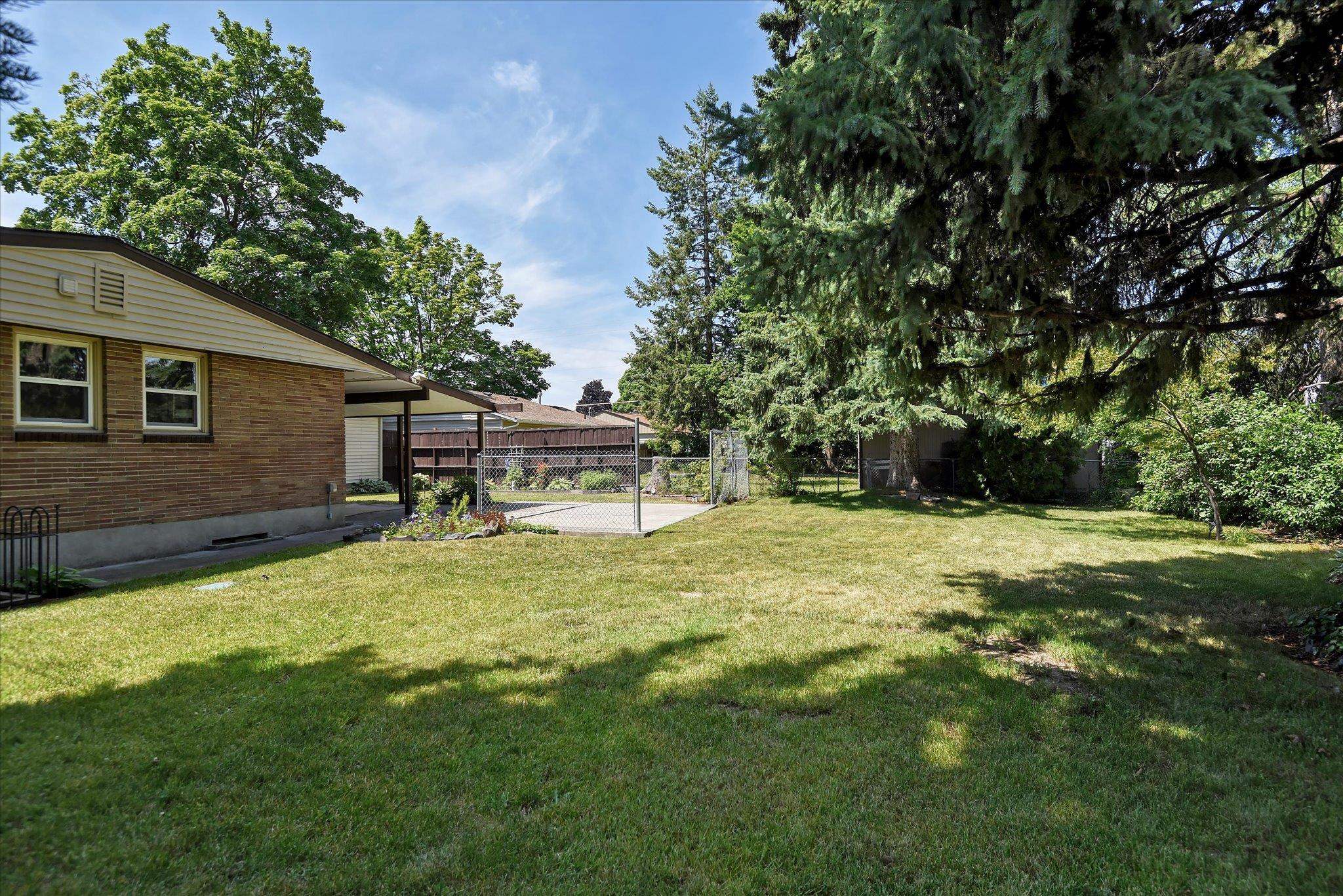3010 West Bismark Avenue Spokane, WA 99205 - Photo 26 of 29
