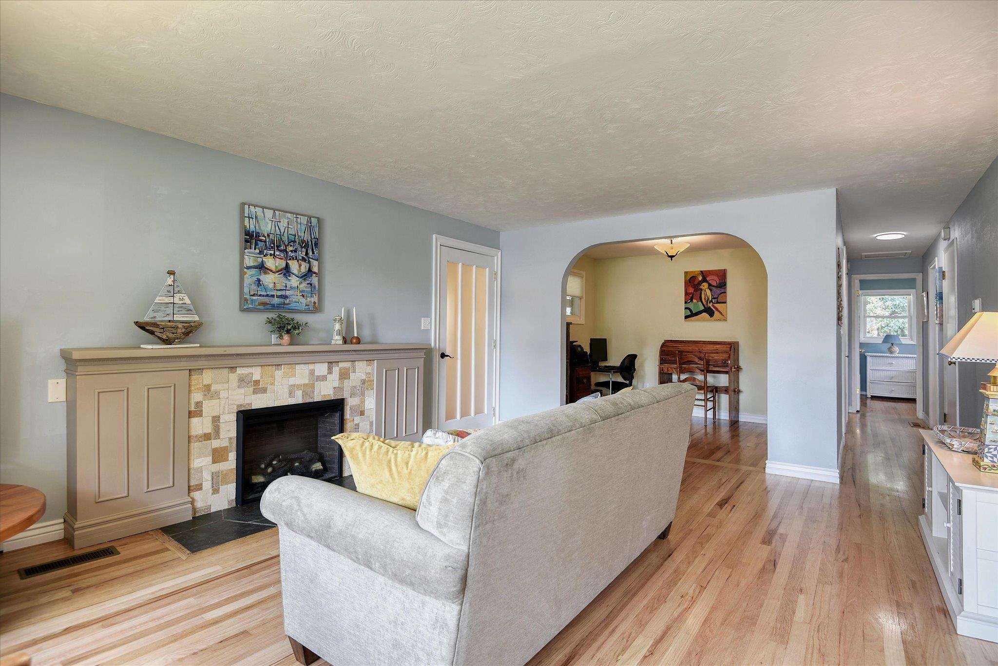 3010 West Bismark Avenue Spokane, WA 99205 - Photo 3 of 29