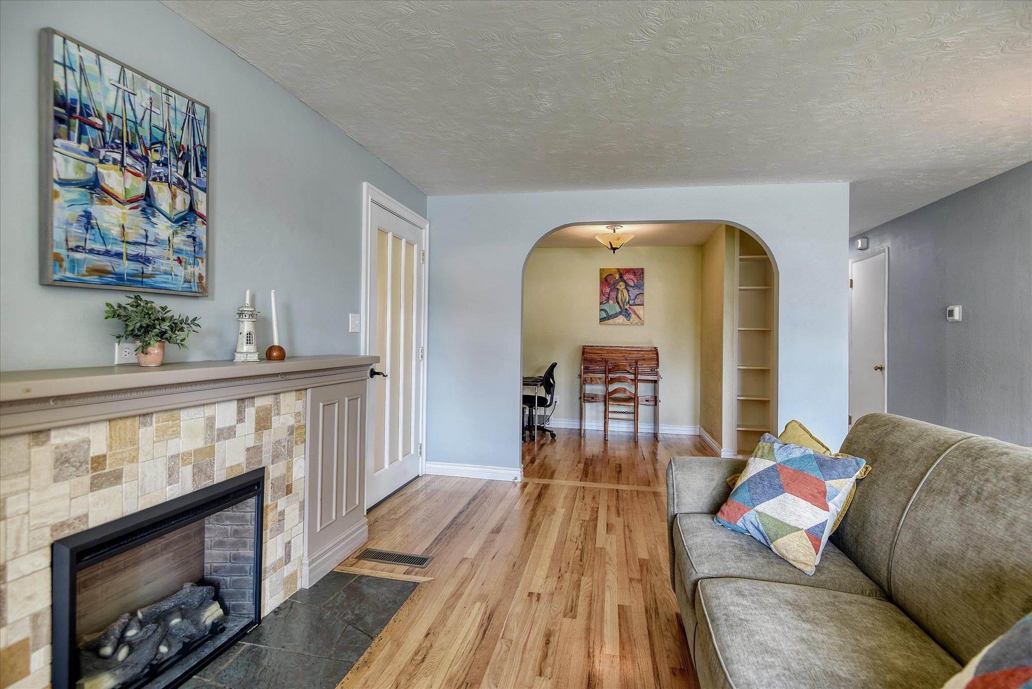3010 West Bismark Avenue Spokane, WA 99205 - Photo 4 of 29