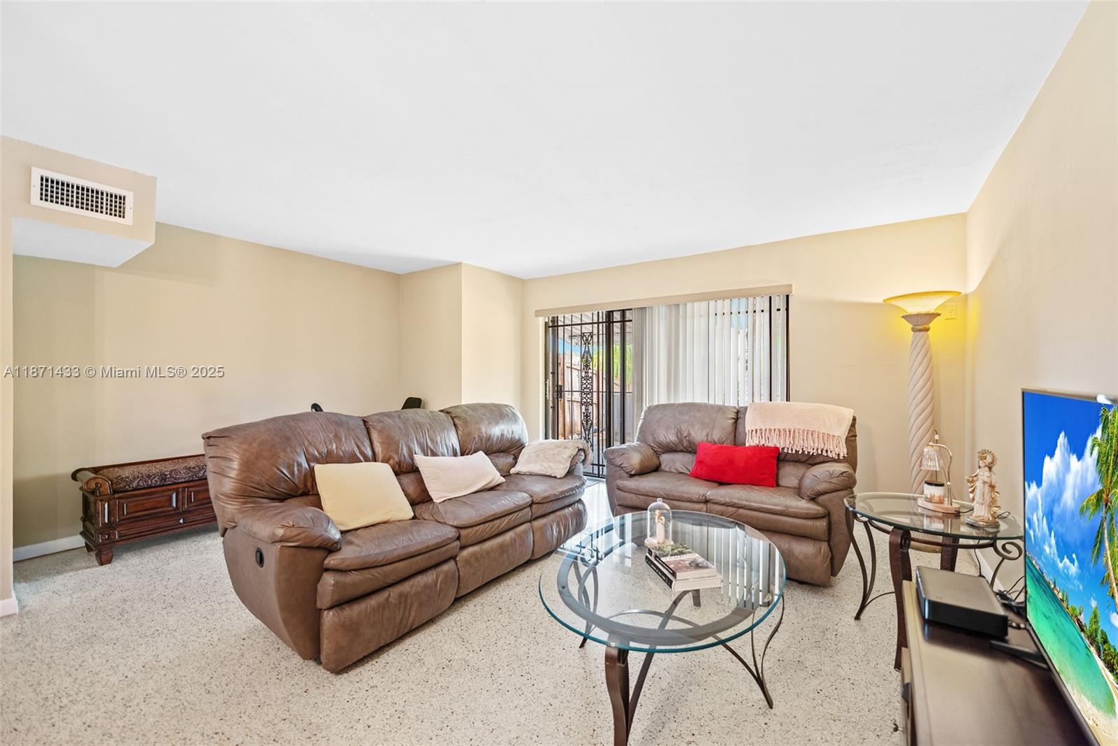 7445 West 16th Avenue Hialeah, FL 33014 - Photo 7 of 30