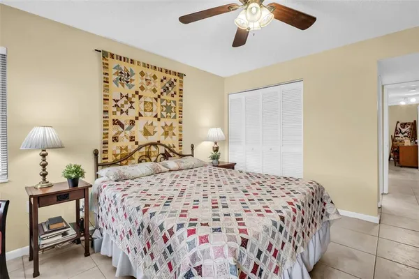 $215,000 | 2700 Nebraska Avenue, Unit 5205, Palm Harbor, FL 34684