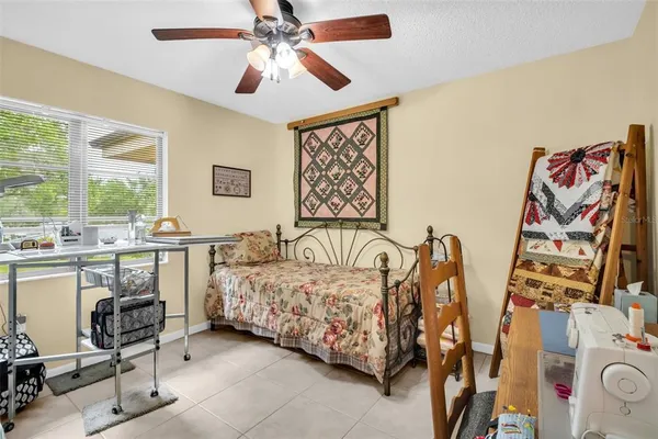 $215,000 | 2700 Nebraska Avenue, Unit 5205, Palm Harbor, FL 34684