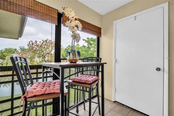 $215,000 | 2700 Nebraska Avenue, Unit 5205, Palm Harbor, FL 34684