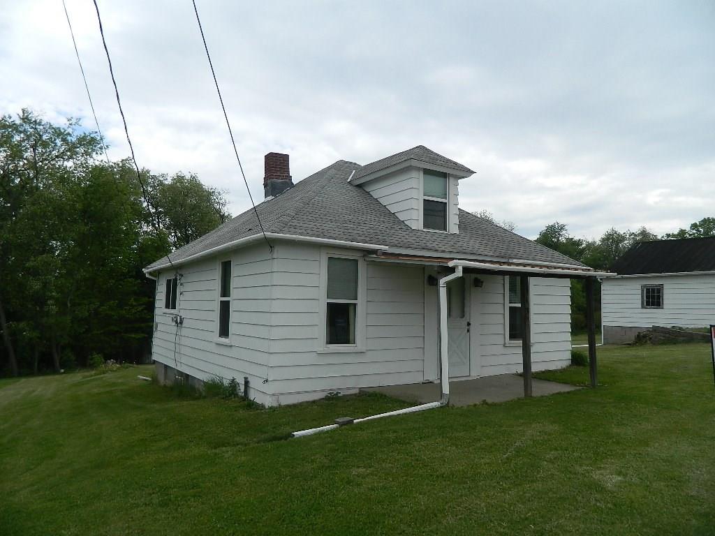 443 Fort Cherry Road Hickory, PA 15340 - Photo 2 of 7