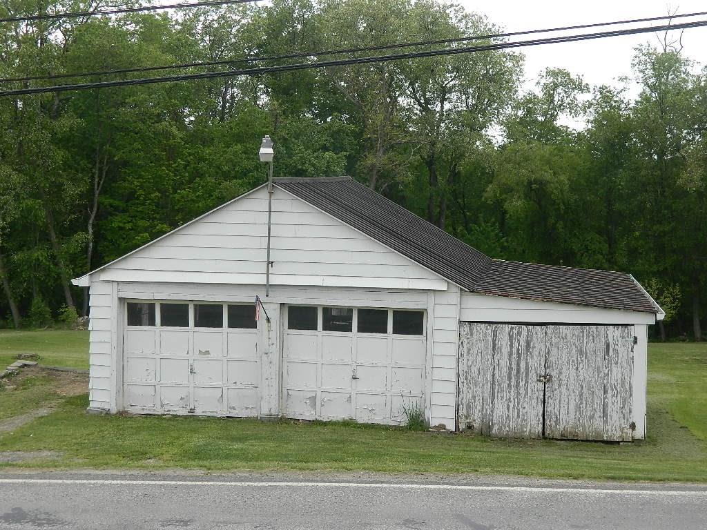 443 Fort Cherry Road Hickory, PA 15340 - Photo 5 of 7