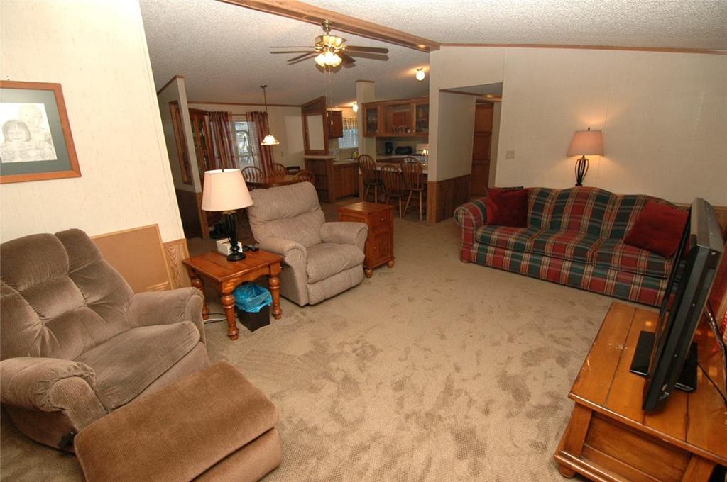735 Rodney Street Crescent, PA 15046 - Photo 3 of 21 Gallery Image 3