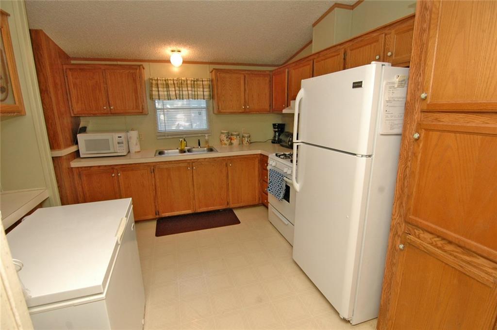 735 Rodney Street Crescent, PA 15046 - Photo 6 of 21 Gallery Image 6