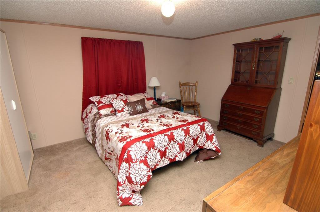 735 Rodney Street Crescent, PA 15046 - Photo 10 of 21 Gallery Image 10