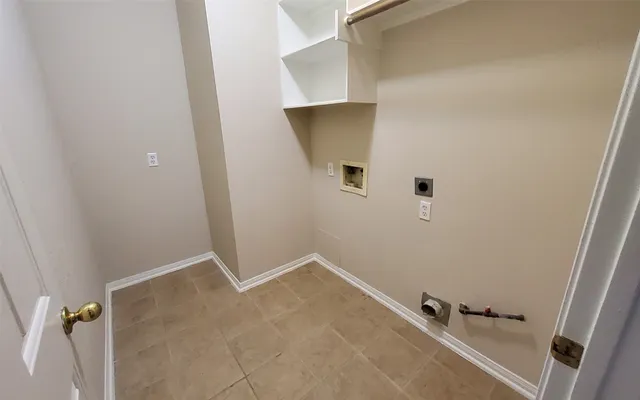 $2,450 | 2906 Humble Drive, Manvel, TX 77578