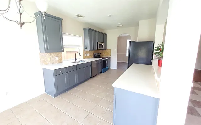 $2,450 | 2906 Humble Drive, Manvel, TX 77578