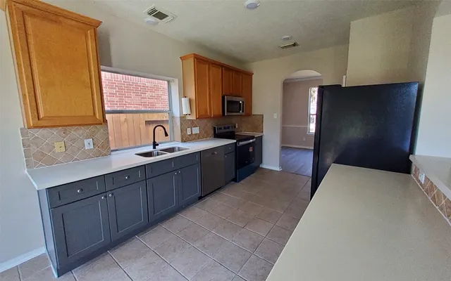 $2,450 | 2906 Humble Drive, Manvel, TX 77578