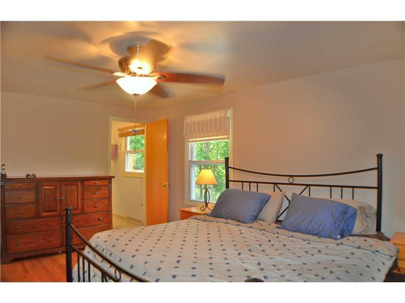 307 Foxcroft Road Pittsburgh, PA 15220 - Photo 14 of 23 Master Bedroom.