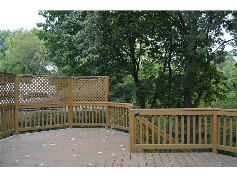 307 Foxcroft Road Pittsburgh, PA 15220 - Photo 20 of 23 Patio/Deck.