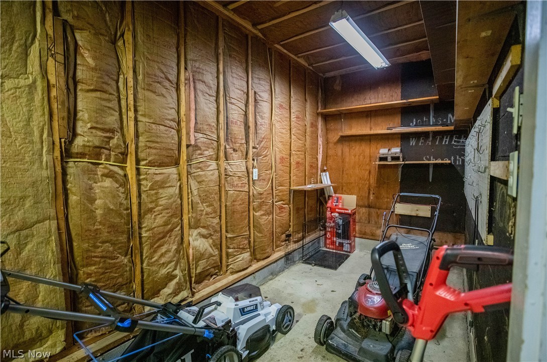3886 Selnik Road Kent, OH 44240 - Photo 26 of 32 Bonus "Workshop" space off the rear of the garage.