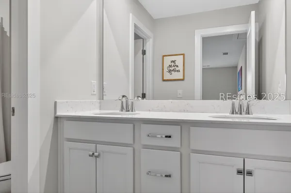 $499,000 | 254 Lockwood Drive, Bluffton, SC 29910